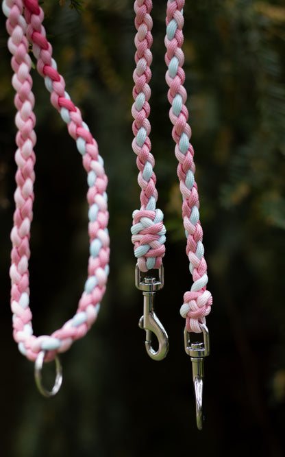 Přepínací paracordové vodítko ve vzoru 'Braids mini' 2m - růžové