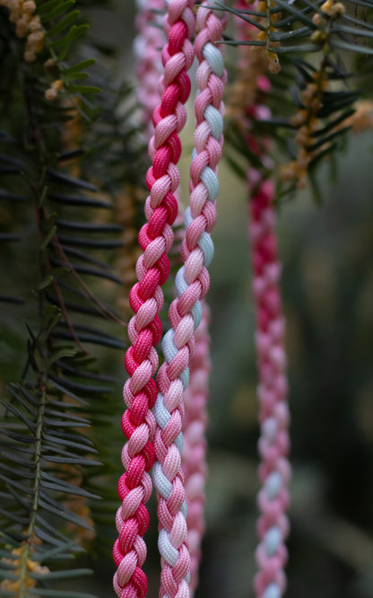 Přepínací paracordové vodítko ve vzoru 'Braids mini' 2m - růžové