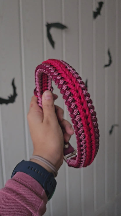 Paracordový obojek na míru ve vzoru 'Happiness'