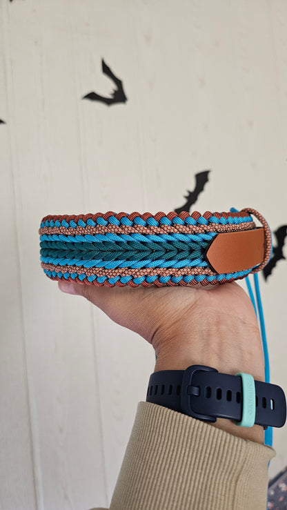 Nastavitelný paracordový obojek  ve vzoru 'Luna wide🌙' s BioThane popruhem