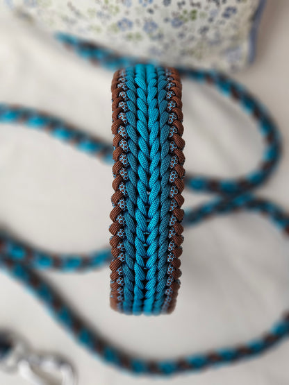 Paracordový obojek pro psa, obojek na míru, ručně pletený obojek pro střední i velké psy, elegantní obojek, praktický obojek, nastavitelný paracordový obojek, modrý paracordový obojek