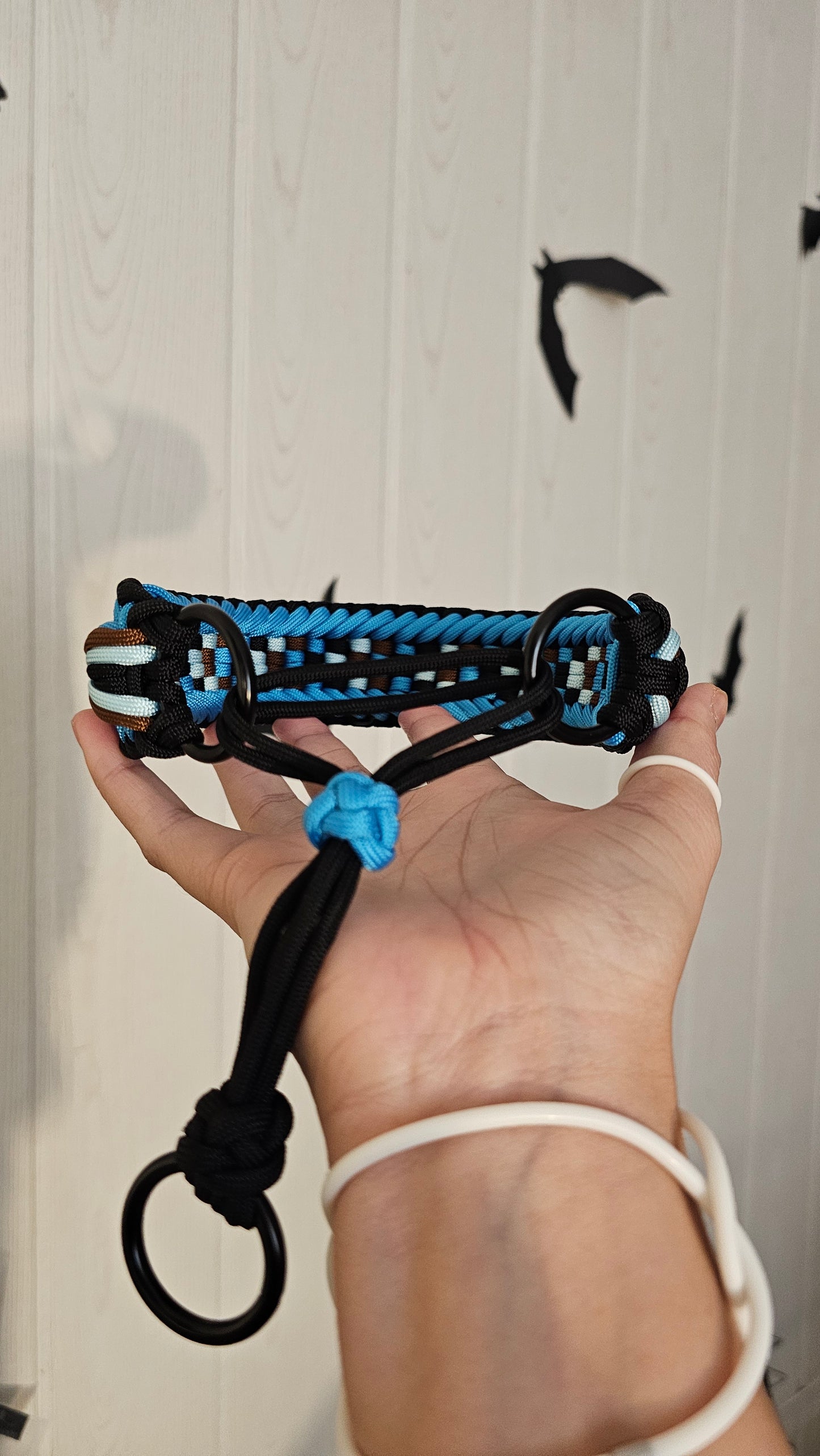 Paracordový obojek na míru ve vzoru 'Mountain breeze 🏔️'