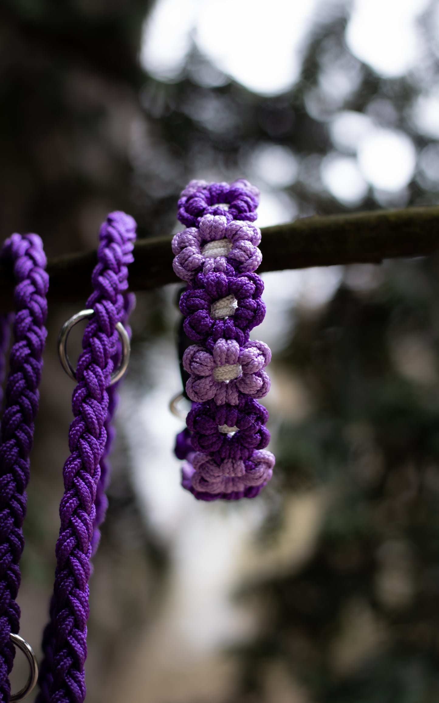Paracordový obojek na míru ve vzoru 'Flowers'