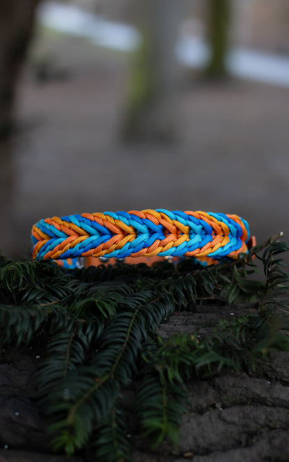 Nastavitelný paracordový obojek ve vzoru 'Autumn 🍁'  s BioThane popruhem